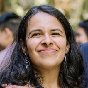 Meet your Posher, Shila